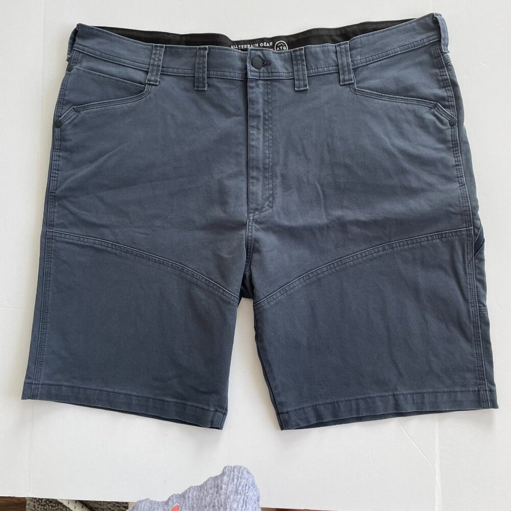 Wrangler All Terrain Gear Men's Shorts Navy Blue Size 44 Regular NWOT - Picture 5 of 11
